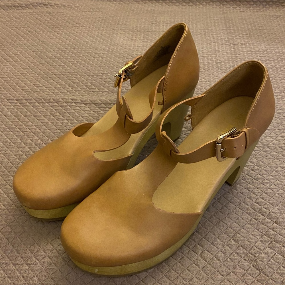 Mary Jane heels